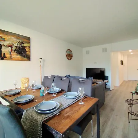 Chic And Comfortable Apart Near Paris * Bois-Colombes